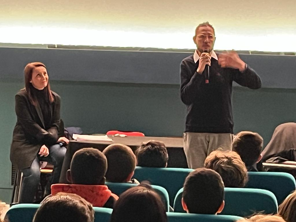 Incontro con l'Autore: Davide Morosinotto